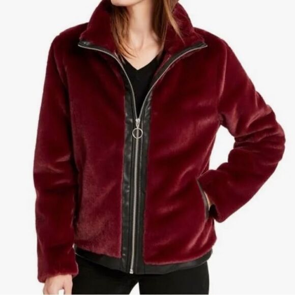 Bar III Jackets & Blazers - NWOT BAR lll WOMEN’S FAUX FUR JACKET size S
